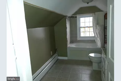 2063 Woodford Road, Vienna, VA 22182 - Photo 27