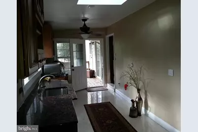 2063 Woodford Road, Vienna, VA 22182 - Photo 13