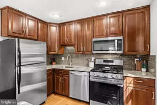 9535 Burdett Rd, Burke, VA 22015 - Photo 15