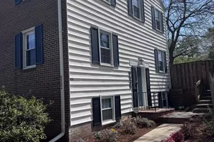 9535 Burdett Rd, Burke, VA 22015 - Photo 3