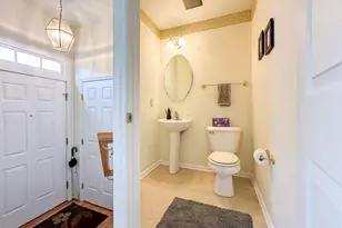 14358 Haysickle Ct, Centreville, VA 20121 - Photo 3