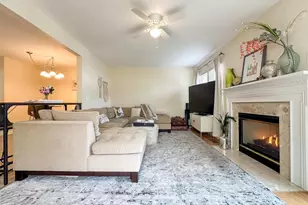 14358 Haysickle Ct, Centreville, VA 20121 - Photo 19