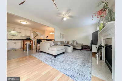 14358 Haysickle Court, Centreville, VA 20121 - Photo 17