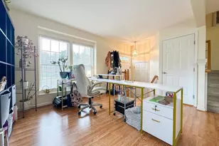 14358 Haysickle Ct, Centreville, VA 20121 - Photo 7