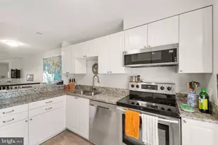 11906 Crosswind Ct, Reston, VA 20194 - Photo 7