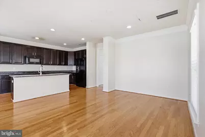 2932 Finsbury Place #110, Fairfax, VA 22031 - Photo 21
