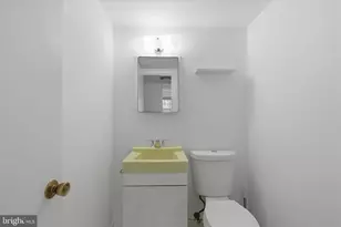 2510 Swift Run St, Vienna, VA 22180 - Photo 33