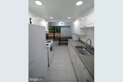 2237 Castle Rock Square #1B, Reston, VA 20191 - Photo 5