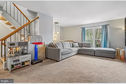 7309 Rhondda Drive, Lorton, VA 22079 - Photo 7