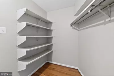 11186 Silentwood Lane, Reston, VA 20191 - Photo 17