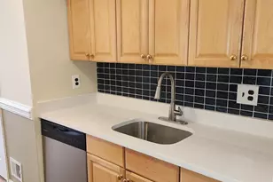 5422 Long Boat Ct, Fairfax, VA 22032 - Photo 7