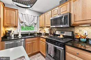 8614 Arley Dr, Springfield, VA 22152 - Photo 17