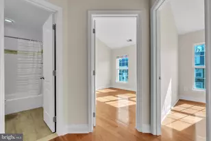 2110 Capstone Cir, Herndon, VA 20170 - Photo 35