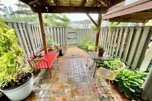 6123 Liverpool Ln, Alexandria, VA 22315 - Photo 19