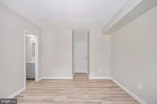 11659 Stoneview Square, Reston, VA 20191 - Photo 19