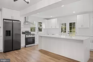 3141 Annandale Rd, Falls Church, VA 22042 - Photo 13