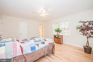 2419 Caron Ln, Falls Church, VA 22043 - Photo 33