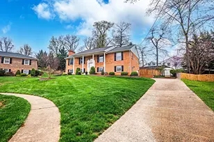 2419 Caron Ln, Falls Church, VA 22043 - Photo 51