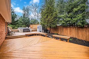 2419 Caron Ln, Falls Church, VA 22043 - Photo 13