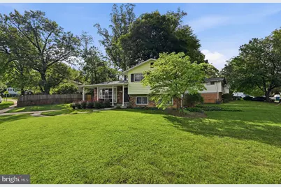 4512 Medford Drive, Annandale, VA 22003 - Photo 3