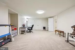 7902 Greenebrook Ct, Fairfax Station, VA 22039 - Photo 61