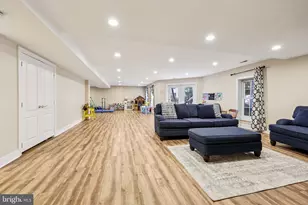 7902 Greenebrook Ct, Fairfax Station, VA 22039 - Photo 55