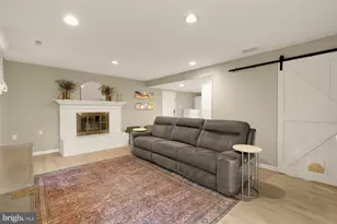 2504 Fauquier Ln, Reston, VA 20191 - Photo 41