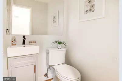 1944 Lakeport Way, Reston, VA 20191 - Photo 21