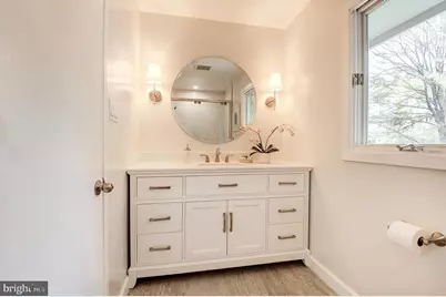 1944 Lakeport Way, Reston, VA 20191 - Photo 29