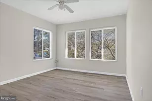 10340 Luria Commons Ct, Burke, VA 22015 - Photo 3