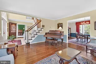 2825 Berryland Dr, Oakton, VA 22124 - Photo 5