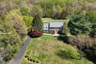 2825 Berryland Dr, Oakton, VA 22124 - Photo 55