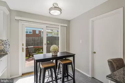 1709 Pebble Beach Drive, Vienna, VA 22182 - Photo 9