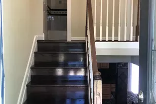 1403 Skyhaven Ct, Herndon, VA 20170 - Photo 3