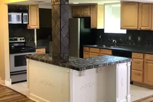 1403 Skyhaven Ct, Herndon, VA 20170 - Photo 7