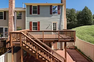 1510 Autumn Ridge Cir, Reston, VA 20194 - Photo 5