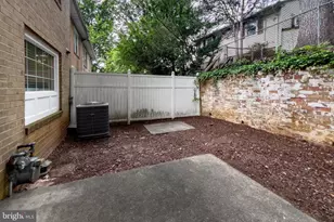 4727 Exeter St, Annandale, VA 22003 - Photo 31