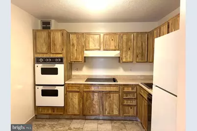 8370 Greensboro Drive #216, McLean, VA 22102 - Photo 11