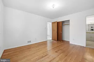 12106 Ruffin Dr, Fairfax, VA 22030 - Photo 25