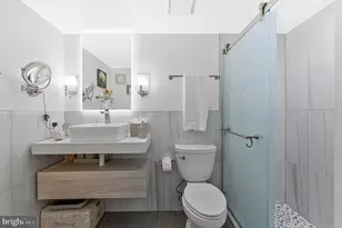 1800 Old Meadow Rd, McLean, VA 22102 - Photo 23