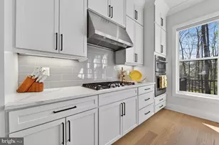 14665 Battery Ridge Ln, Centreville, VA 20120 - Photo 9