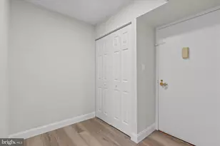 3800 Powell Ln, Falls Church, VA 22041 - Photo 5