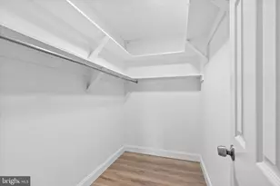 3800 Powell Ln, Falls Church, VA 22041 - Photo 11