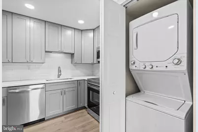 3800 Powell Lane #905, Falls Church, VA 22041 - Photo 7