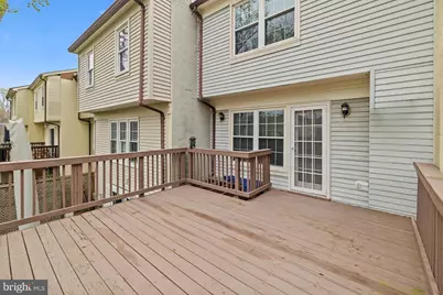 8640 Dellway Lane, Vienna, VA 22180 - Photo 9