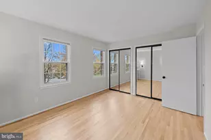 8640 Dellway Ln, Vienna, VA 22180 - Photo 15