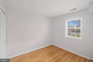 8640 Dellway Ln, Vienna, VA 22180 - Photo 21