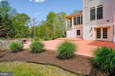 8220 Roseland Drive, Fairfax Station, VA 22039 - Photo 65