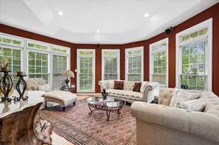8220 Roseland Dr, Fairfax Station, VA 22039 - Photo 19