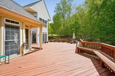 8220 Roseland Drive, Fairfax Station, VA 22039 - Photo 35